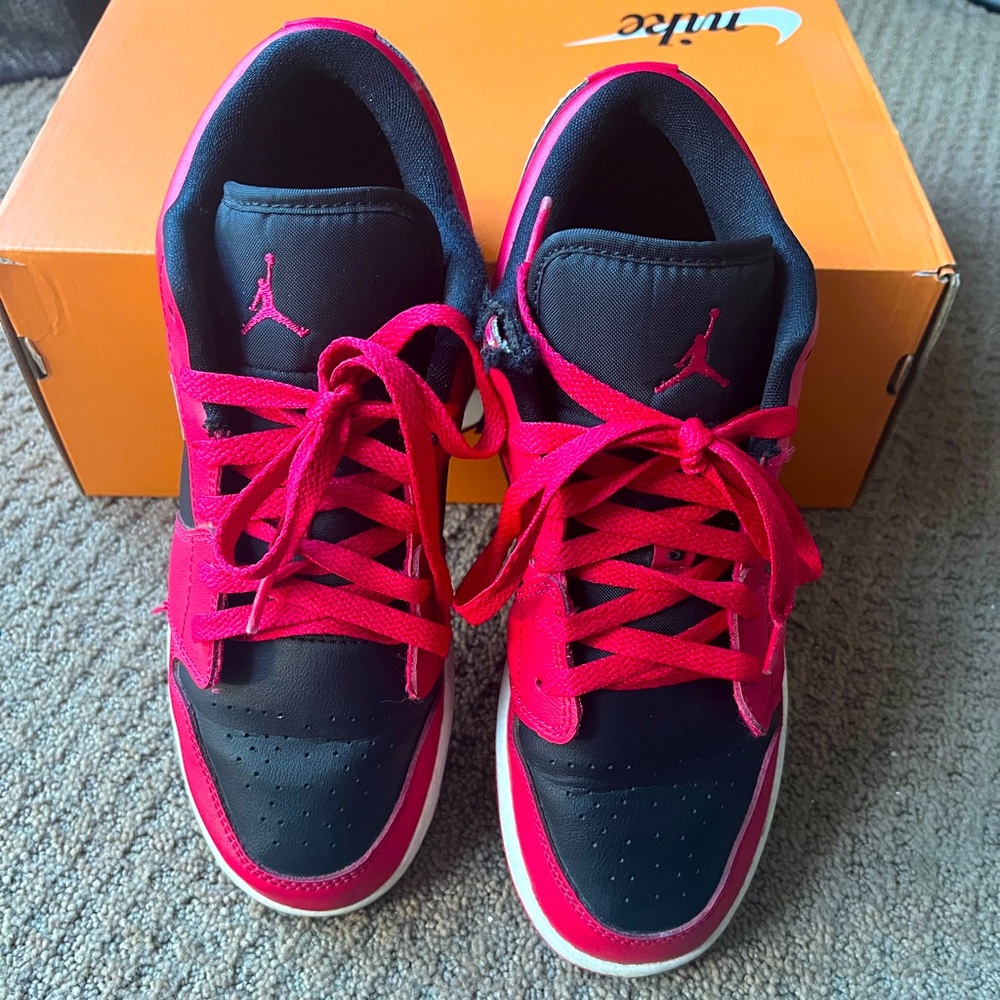 Kids Nike Jordan Low Sneakers